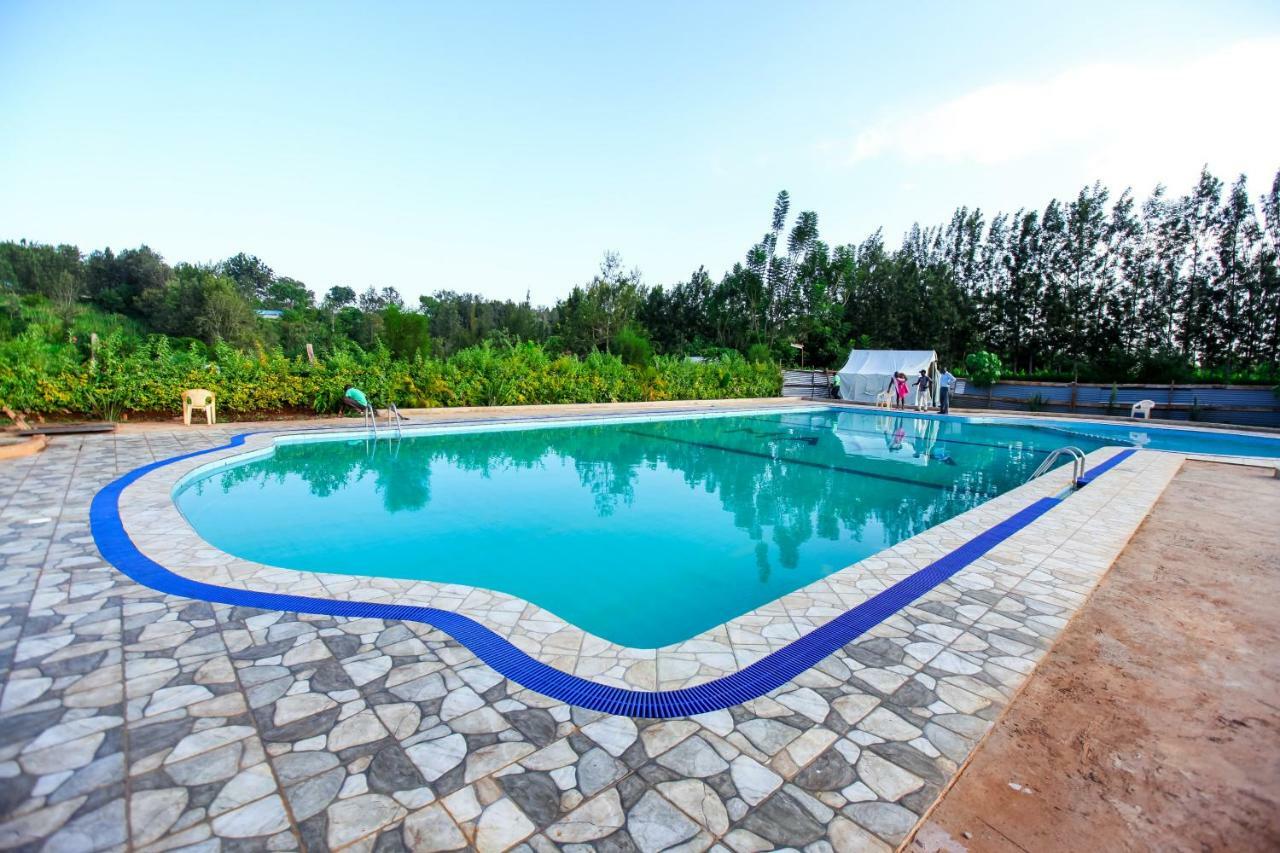 Maya Gardens Sagana Resort Luaran gambar