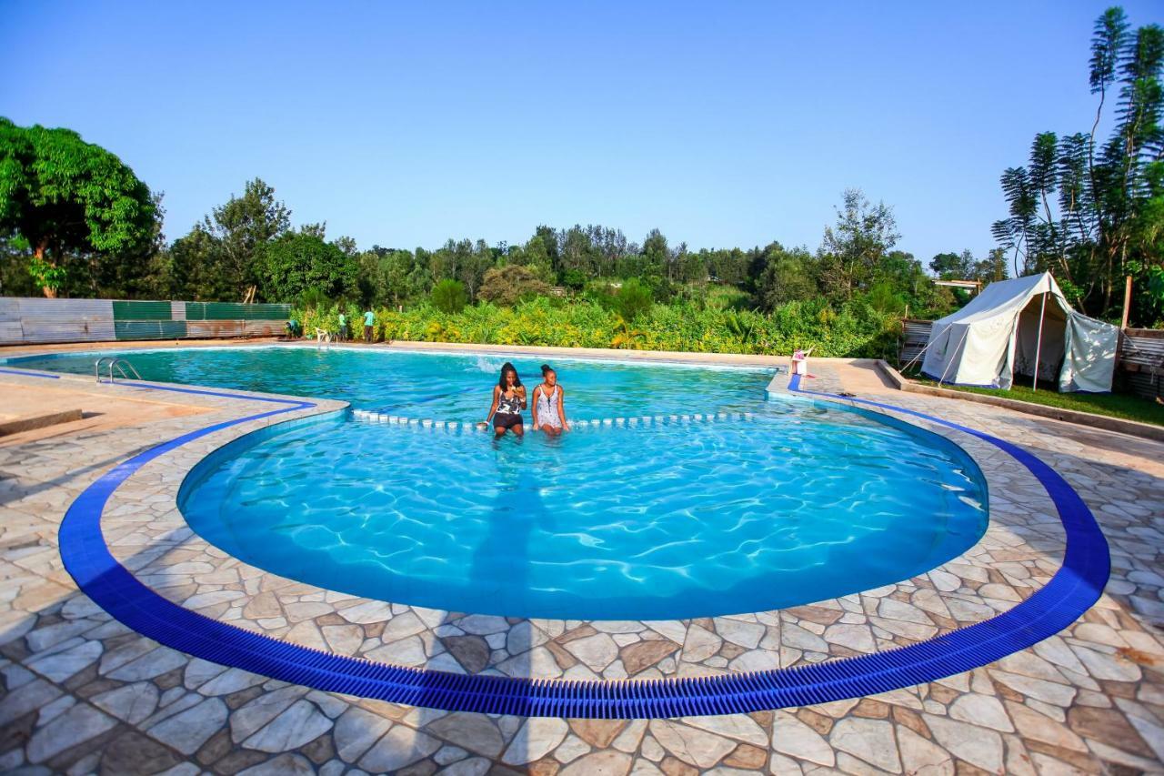 Maya Gardens Sagana Resort Luaran gambar